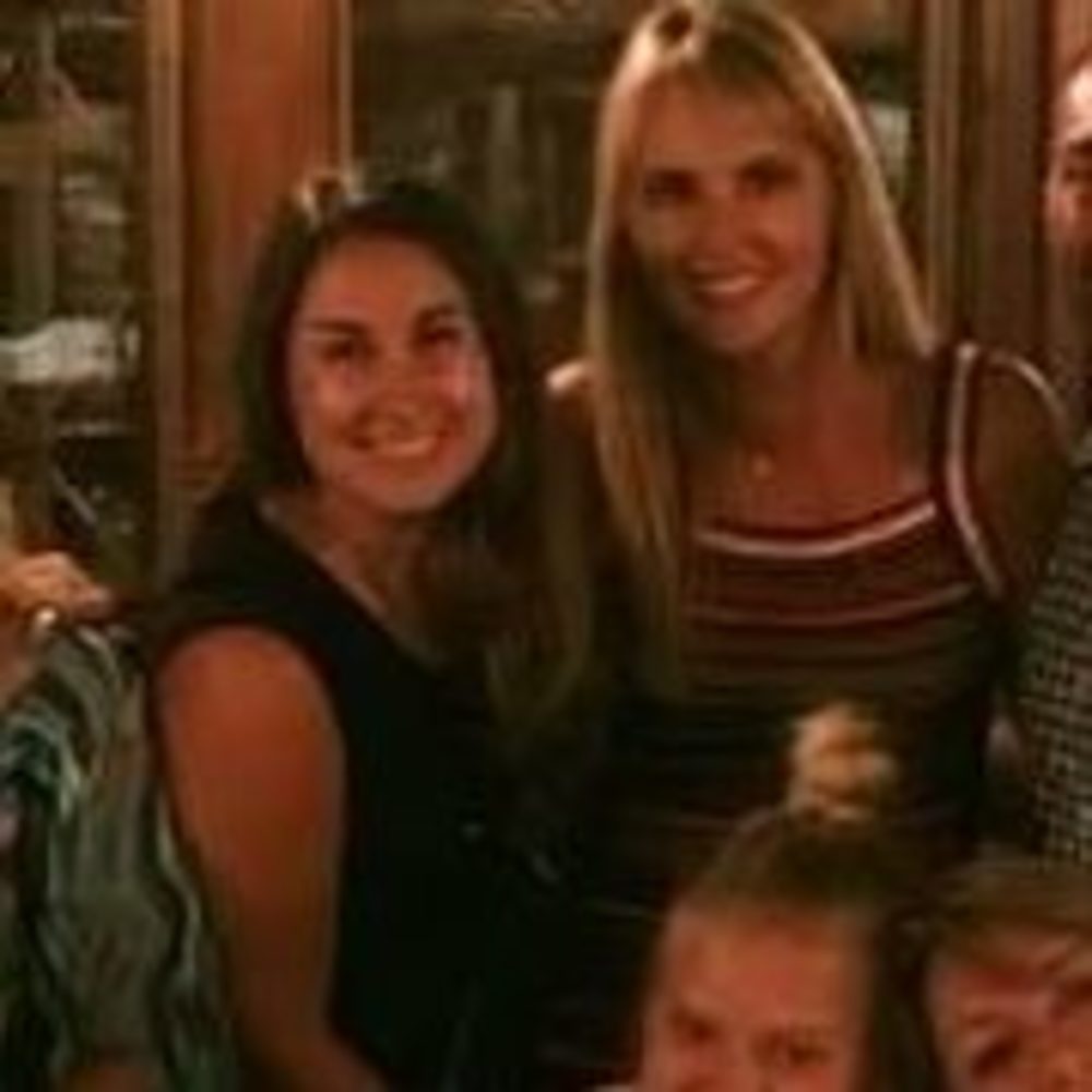 Meet your Posher, Christina